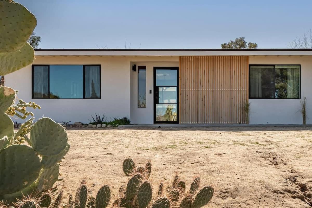 Joshua Tree - Le Tout Petit W Hot Tub Exterior foto
